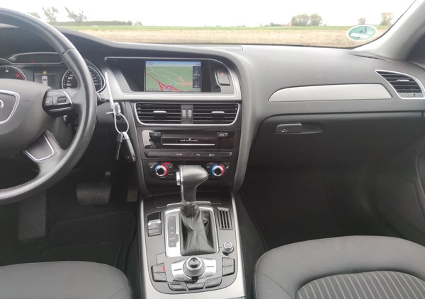 Audi A4 cena 49900 przebieg: 207000, rok produkcji 2013 z Gniezno małe 436